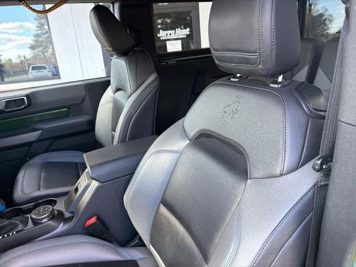 2023 Ford Bronco Black Diamond
