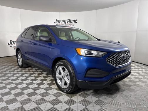 2023 Ford Edge SE