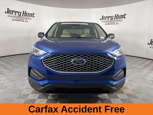 2023 Ford Edge SE