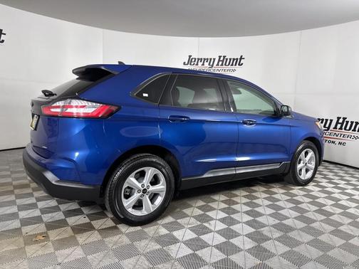 2023 Ford Edge SE
