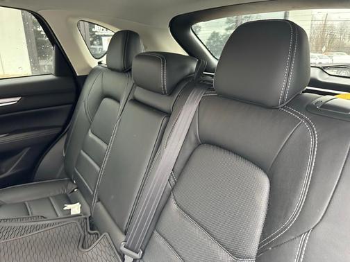 2025 Mazda CX-5 Premium Plus