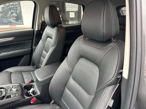 2025 Mazda CX-5 Premium Plus