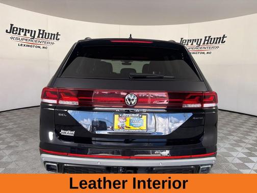 2024 Volkswagen Atlas 2.0T Peak Edition SEL