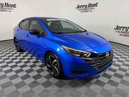 2024 Nissan Versa 1.6 SR