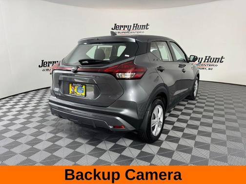 2024 Nissan Kicks S
