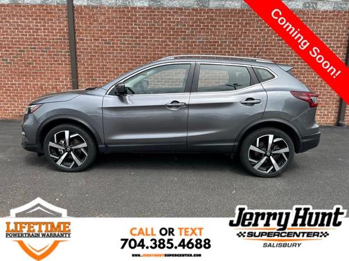 2022 Nissan Rogue Sport SL