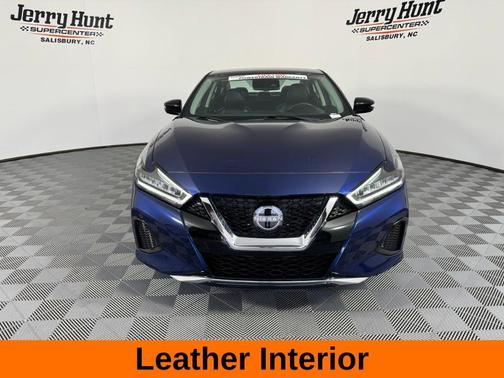 2023 Nissan Maxima SV