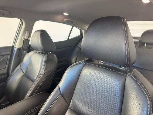 2023 Nissan Maxima SV