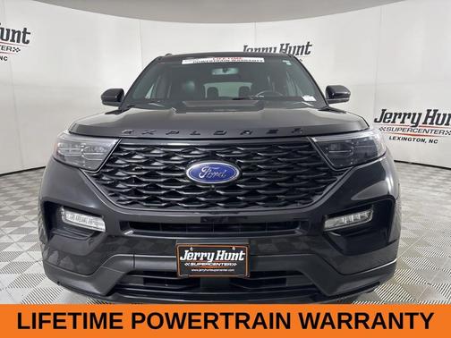 2022 Ford Explorer ST-Line
