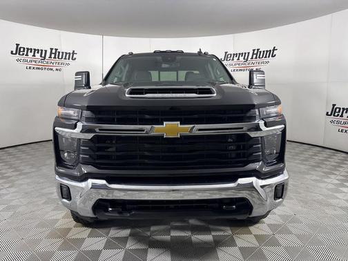 2024 Chevrolet Silverado 3500 LT