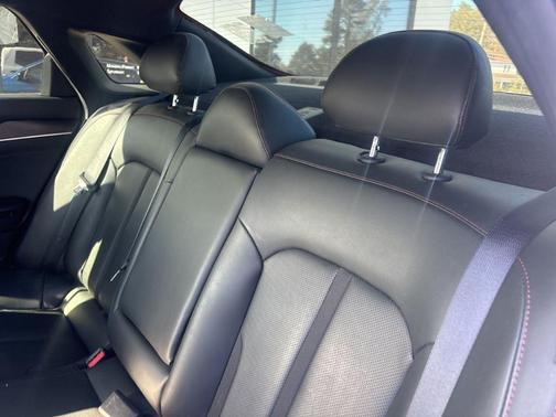 2022 Kia K5 GT