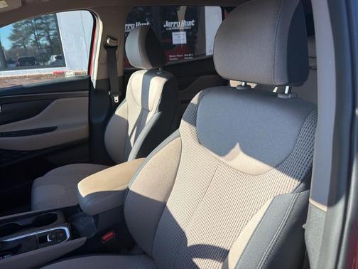 2019 Hyundai SANTA FE 2.4 SE