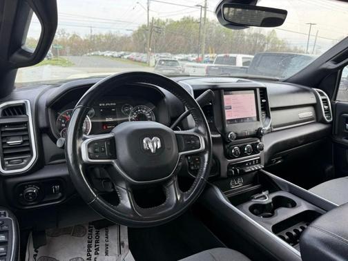 Bright White Clearcoat 2024 RAM 2500 Big Horn