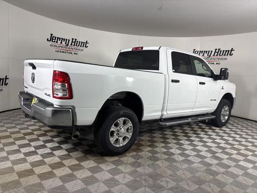 Bright White Clearcoat 2024 RAM 2500 Big Horn