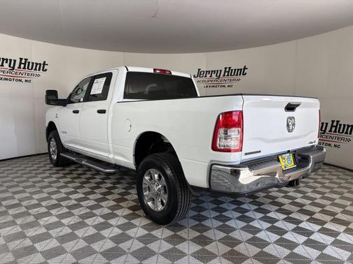 Bright White Clearcoat 2024 RAM 2500 Big Horn