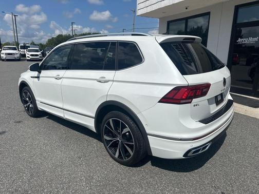 2023 Volkswagen Tiguan 2.0T SEL R-Line