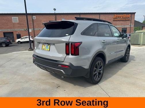 2023 Kia Sorento X-Line EX