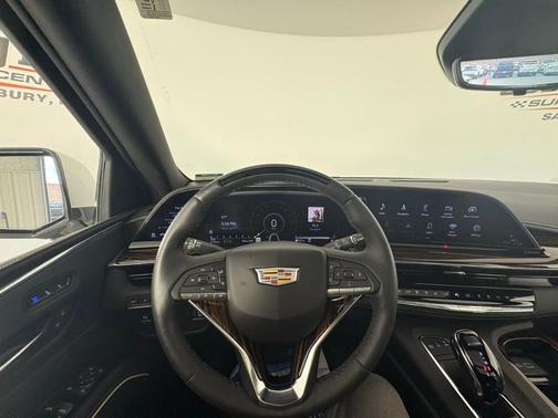 2024 Cadillac Escalade Premium Luxury