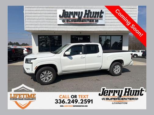 2022 Nissan Frontier SV