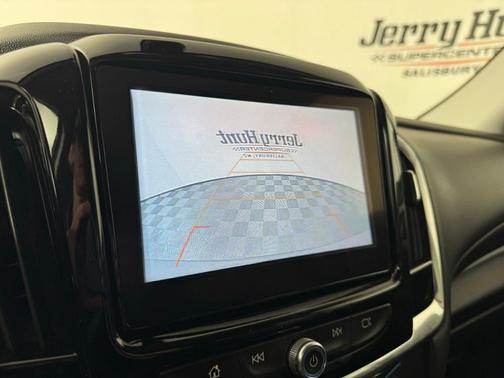 Pepperdust Metallic 2018 Chevrolet Traverse LT Cloth