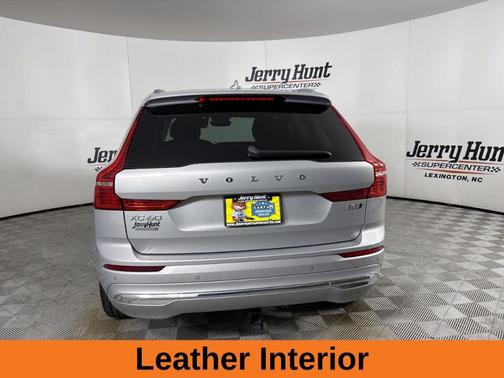 2022 Volvo XC60 B5 Inscription