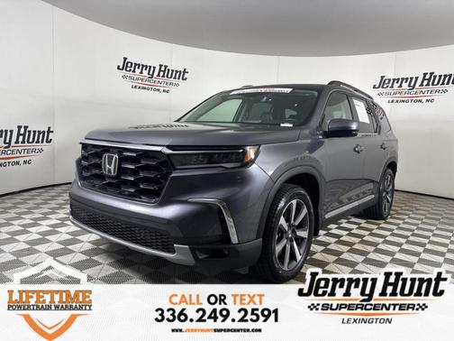 2025 Honda Pilot Touring
