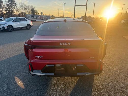 2025 Kia K4 GT-Line