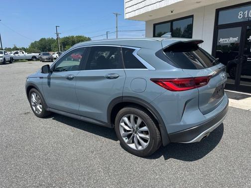 2022 INFINITI QX50 Luxe