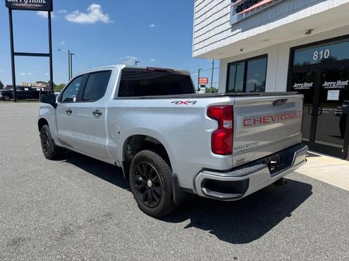 Silver Ice Metallic 2020 Chevrolet Silverado 1500 Custom