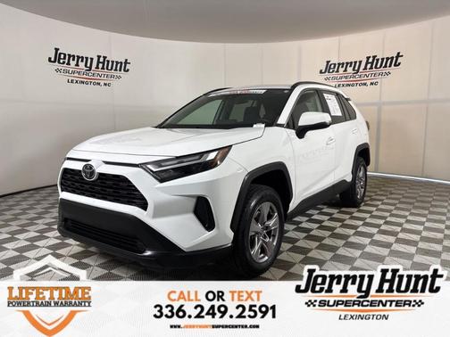 2023 Toyota RAV4 XLE