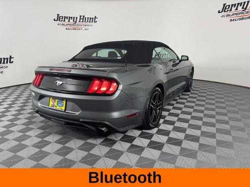 2022 Ford Mustang EcoBoost Premium