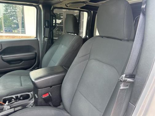 2021 Jeep Wrangler Unlimited Sport Altitude