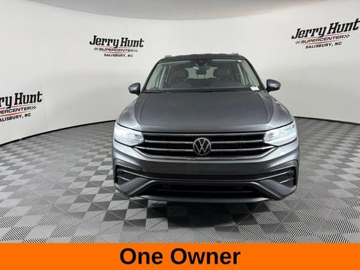 2024 Volkswagen Tiguan 2.0T SE