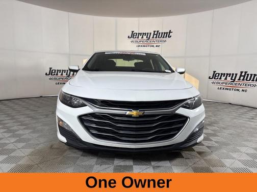 Summit White 2025 Chevrolet Malibu LT