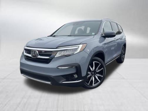2022 Honda Pilot Touring 7-Passenger