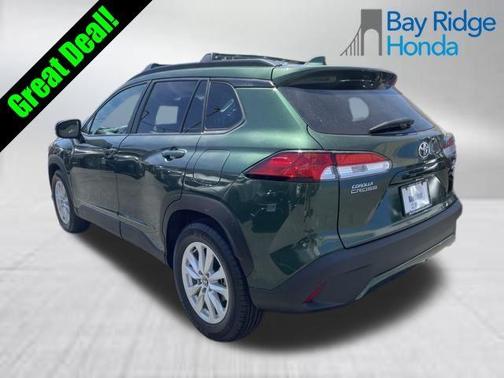 2022 Toyota Corolla Cross LE