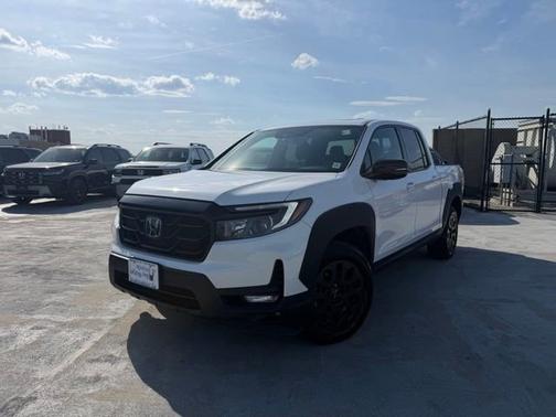 Platinum White Pearl 2023 Honda Ridgeline