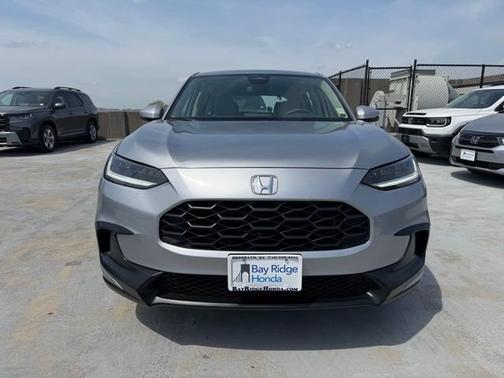 Lunar Silver Metallic 2024 Honda HR-V