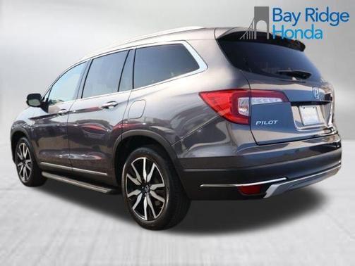 2022 Honda Pilot Touring 7-Passenger