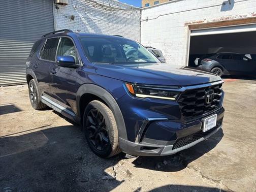 Obsidian Blue Pearl 2023 Honda Pilot