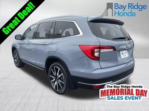 2022 Honda Pilot Touring 7-Passenger