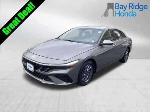 2024 Hyundai ELANTRA SEL