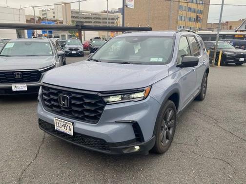Sonic Gray Pearl 2025 Honda Pilot
