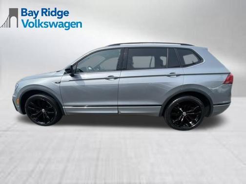 2021 Volkswagen Tiguan 2.0T SE R-Line Black