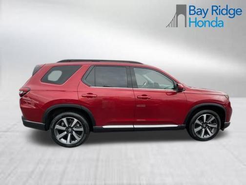 2023 Honda Pilot Touring