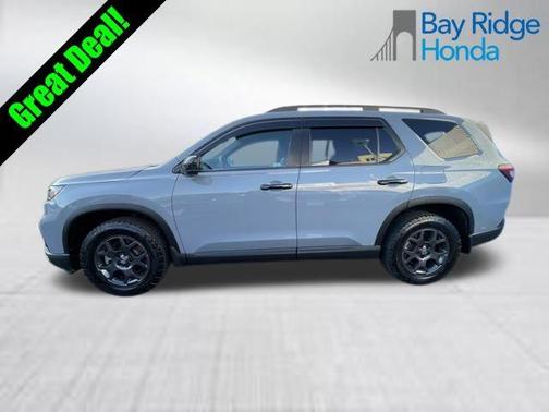 2023 Honda Pilot TrailSport