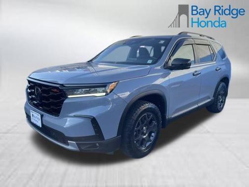 2023 Honda Pilot TrailSport