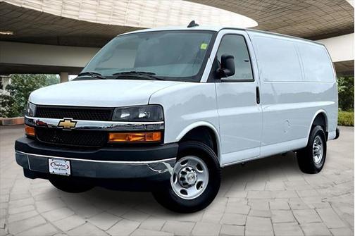 2025 Chevrolet Express 2500 RWD 2500 Regular Wheelbase WT