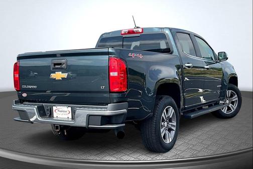 2017 Chevrolet Colorado LT