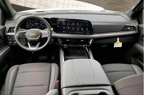 2025 Chevrolet Tahoe LS
